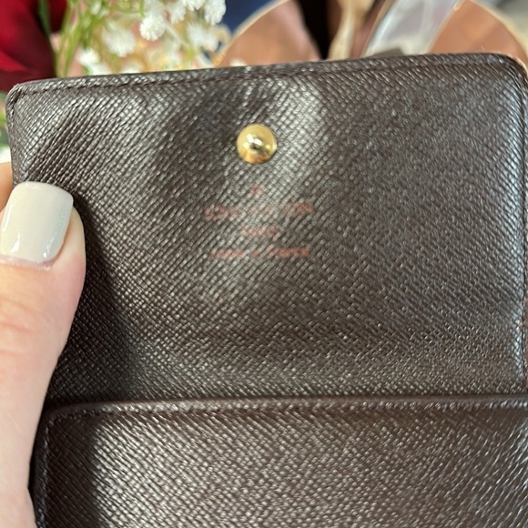 AUTHENTIC LOUIS VUITTON DAMIER PORTEFEIULLE ELISE TRIFOLD WALLET - Picture 9 of 12